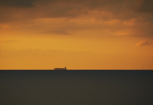 Schiff auf Horizont