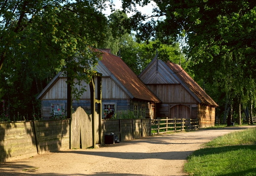 Holzhäuser